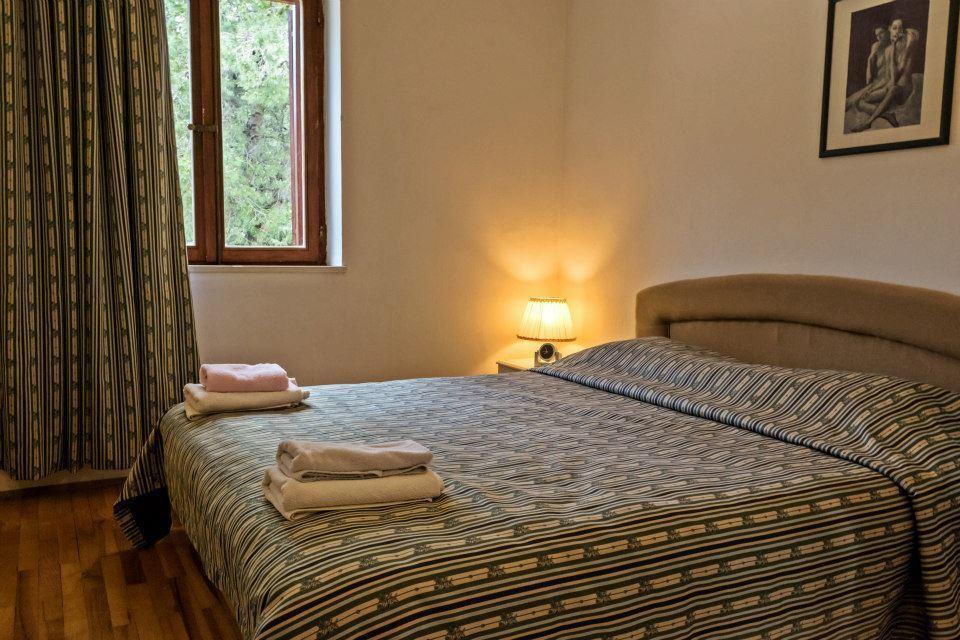 Apartments Duras Gruda Room photo